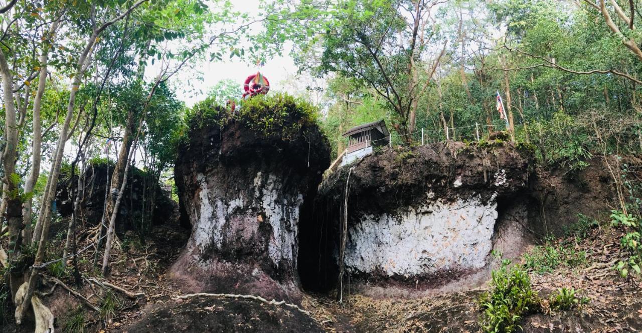 Baan Sangchan Ko Kut ภายนอก รูปภาพ
